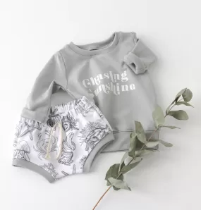 chasing sunshine sweatshirt last one! - 3-6 mths